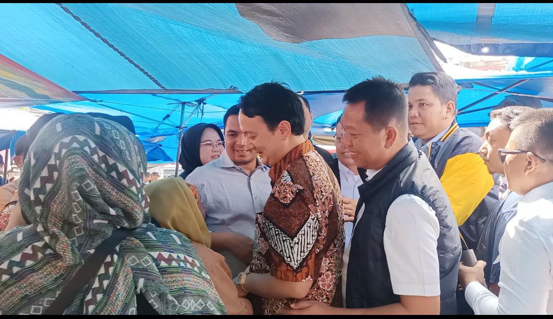 Tinjau Harga Pangan, Sekda Indra Pomi Dampingi Wamendag RI Blusukan ke Pasar Cik Puan</a>